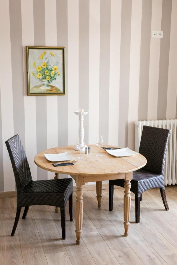 פורטביי Le Cotentin Appart'Hotels & Restaurant Le Cot' מראה חיצוני תמונה