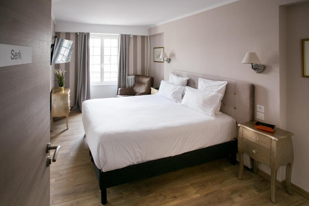 פורטביי Le Cotentin Appart'Hotels & Restaurant Le Cot' מראה חיצוני תמונה
